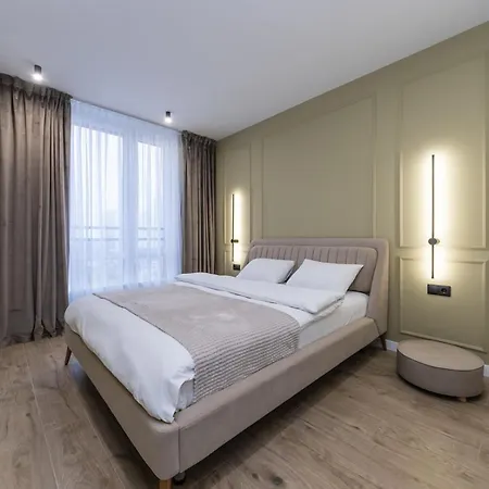 Luxury Apartment Near Metro Station Osokorky Kyiv Exterior photo
