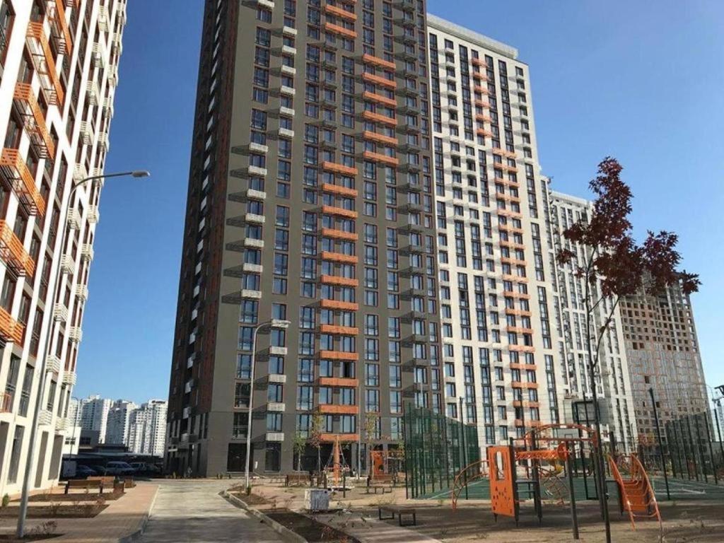 Luxury Near Metro Station Osokorky *