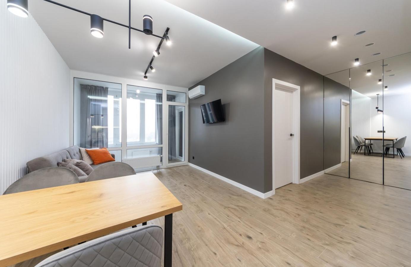 Apartment Luxury Near Metro Station Osokorky *